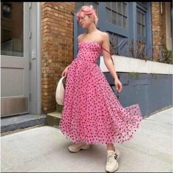 Betsey Johnson pink heart dress - Picture 5 of 14